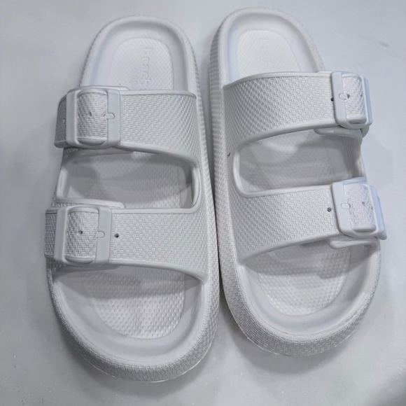 J Slides Eva Socool Beach Women’s Slides Sandals White New In Box Size 10 - Picture 6 of 6